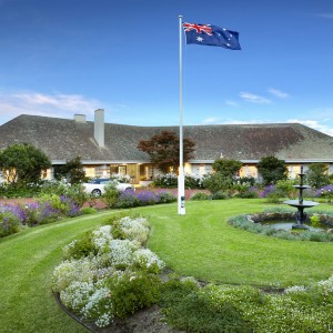 11_Williams_Road_Mount_Eliza_0197_Flag