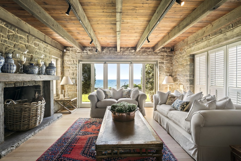 10 Marathon Drive, Mount Eliza Aqua Real Estate