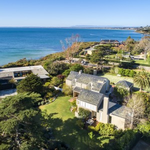 31_Daveys_Bay_Rd_680
