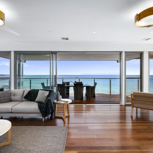 oceanview lounge and balcony