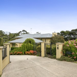 gated driveway