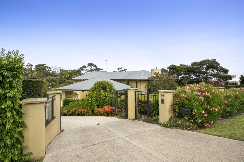 gated driveway