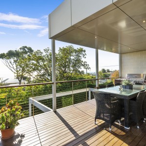 balcony with dining table