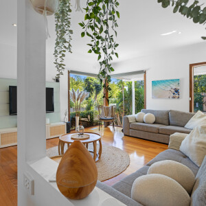 21 Daveys Bay Road-104