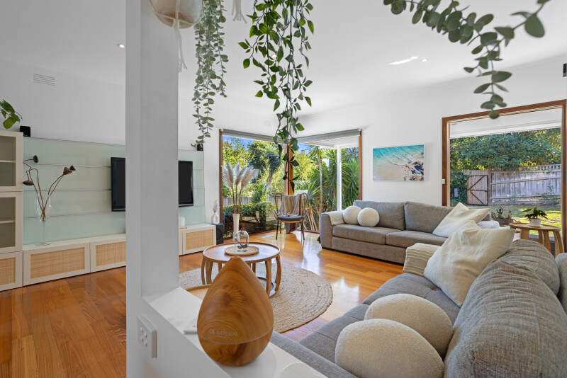 21 Daveys Bay Road-104