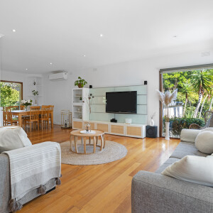 21 Daveys Bay Road-105