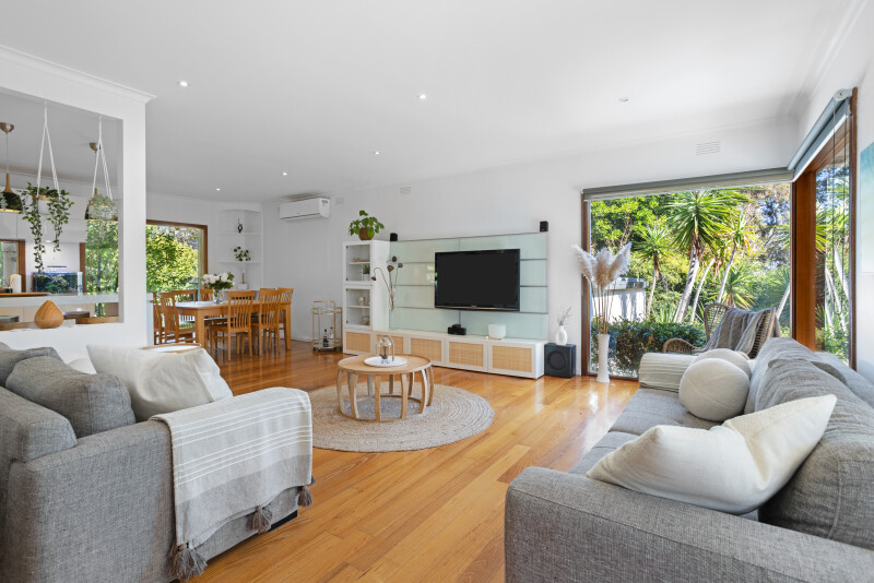 21 Daveys Bay Road-105