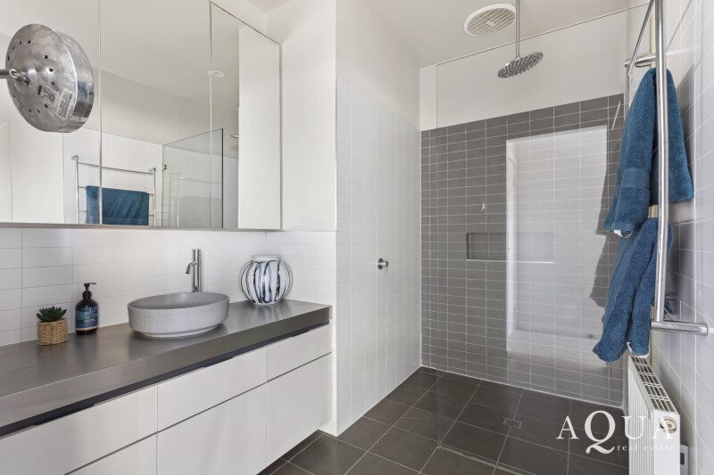 3_Rowsley_Rd_066