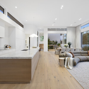 66 Koornalla Cres_DUSK_02