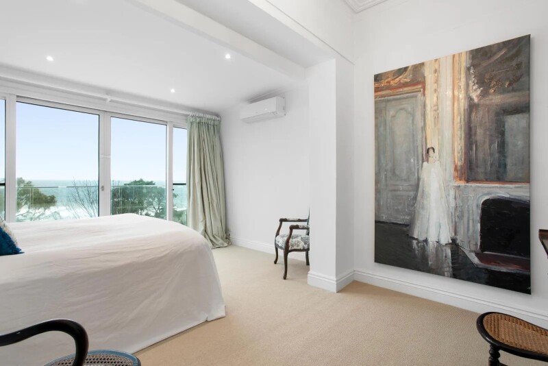 2020126765_6_1_251022_060955-w1600-h1067