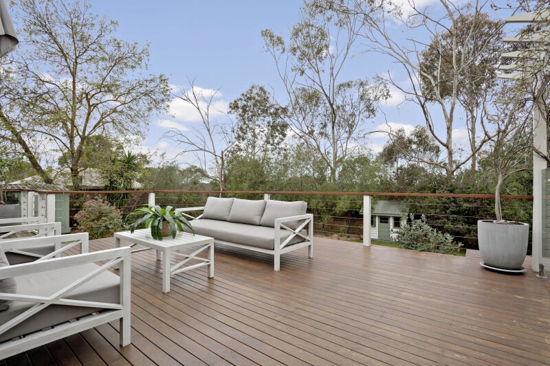 2018765120_10_1_230912_101407-w4500-h3000