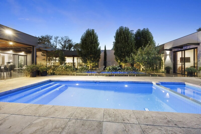 8b54e226fdc794ae08e9545abb3f3fc7ea95116b