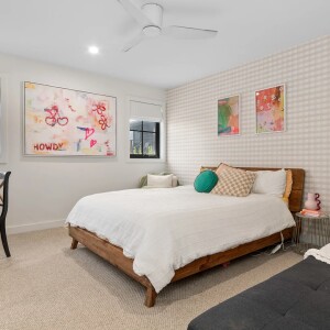 2019528077_25_1_240930_081219-w1920-h1280