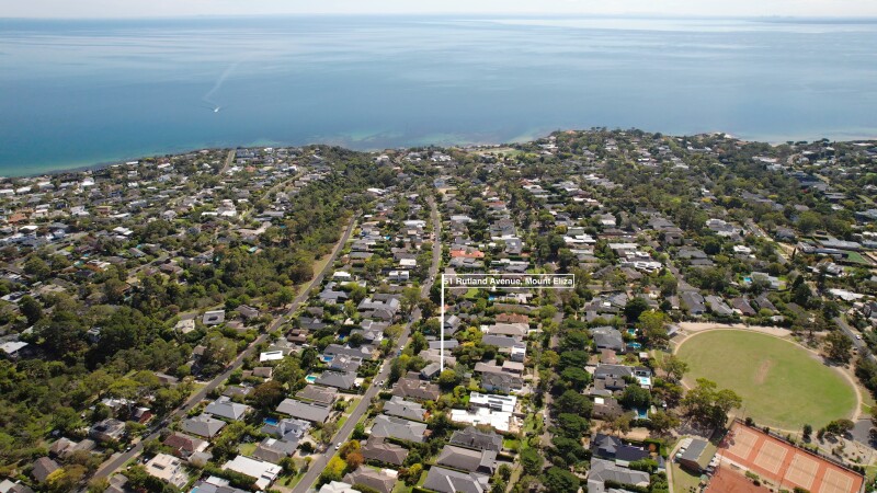 Image 4 - 51 Rutland Ave