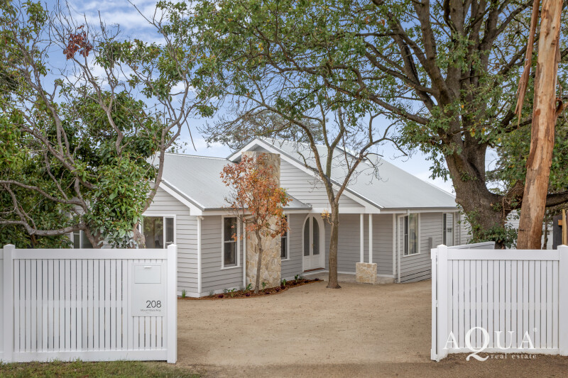 208_Mount_Eliza_Way_173