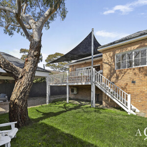 12_Summerhill_Cres_029