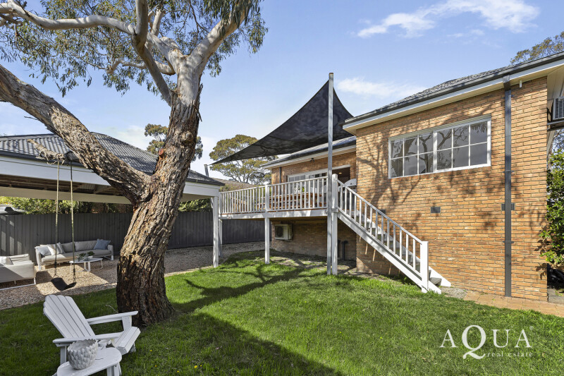 12_Summerhill_Cres_029