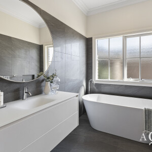 12_Summerhill_Cres_086