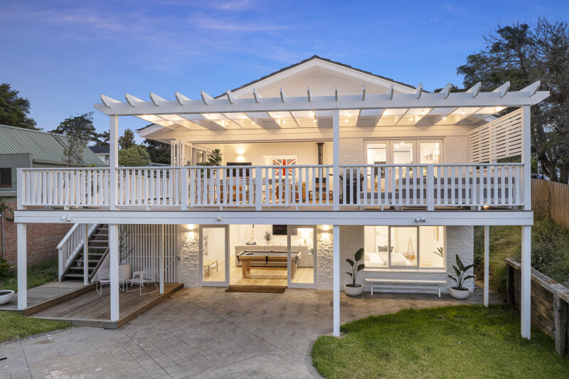 LIV240206_10Rosserdale_010