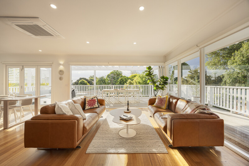LIV240206_10Rosserdale_036