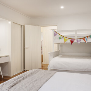 LIV240206_10Rosserdale_276