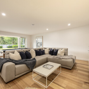 LIV240206_10Rosserdale_294