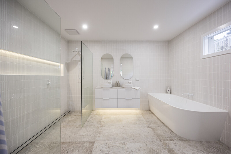LIV240206_10Rosserdale_313