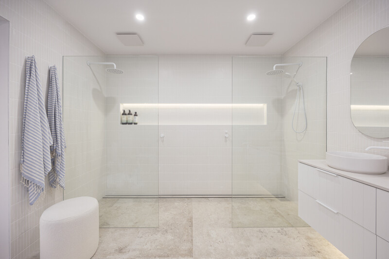 LIV240206_10Rosserdale_320
